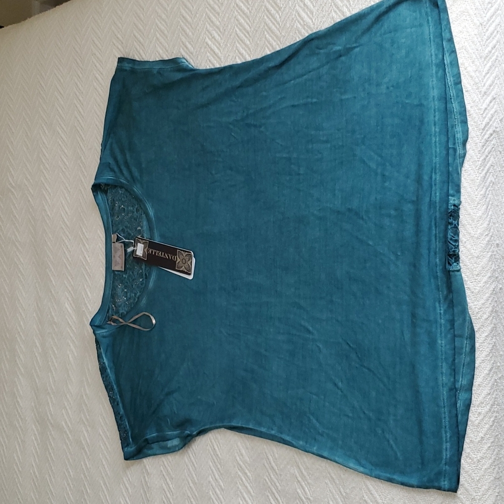 Lace back t-shirt